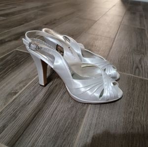 David bridal shoes